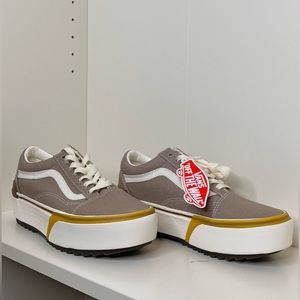 BRAND NEW Vans Old Skool Stacked Sneakers for Women in Light Brown